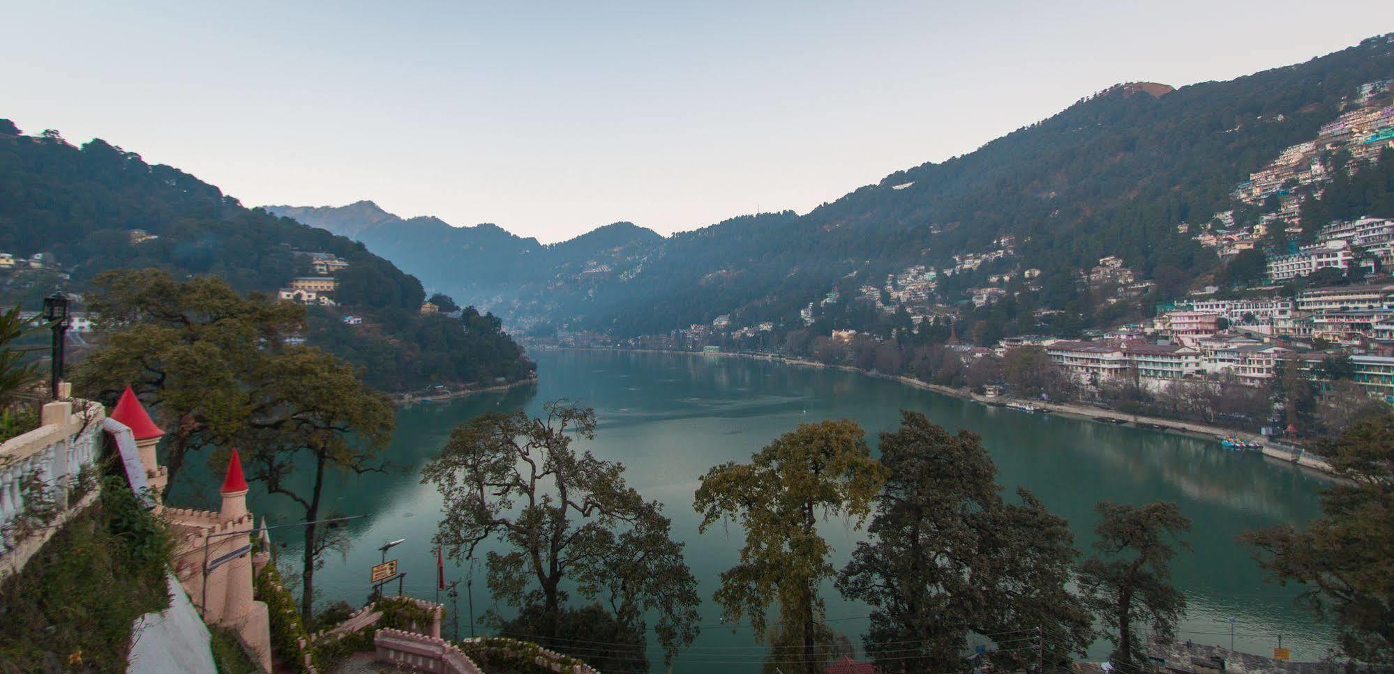 Himalaya Hotel Nainital Exterior photo