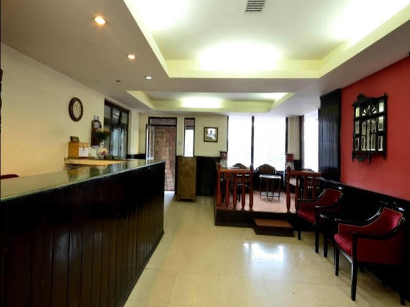 Himalaya Hotel Nainital Exterior photo